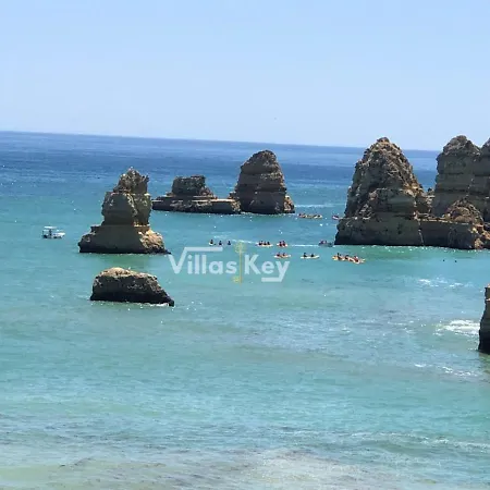 Olhando O Mar * Lagos
